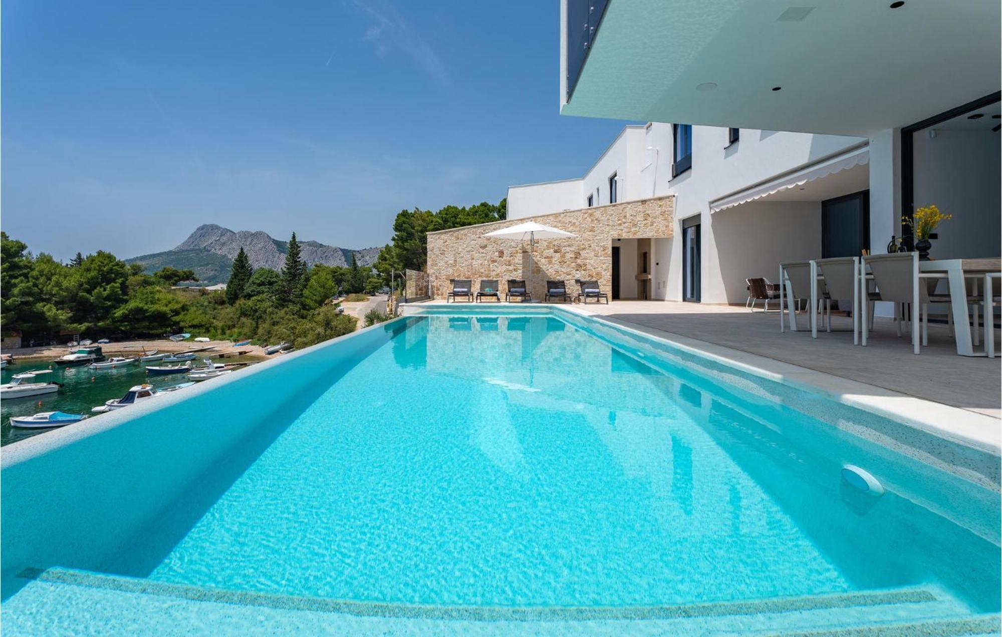 Beautiful Home In Omis With Kitchen Esterno foto